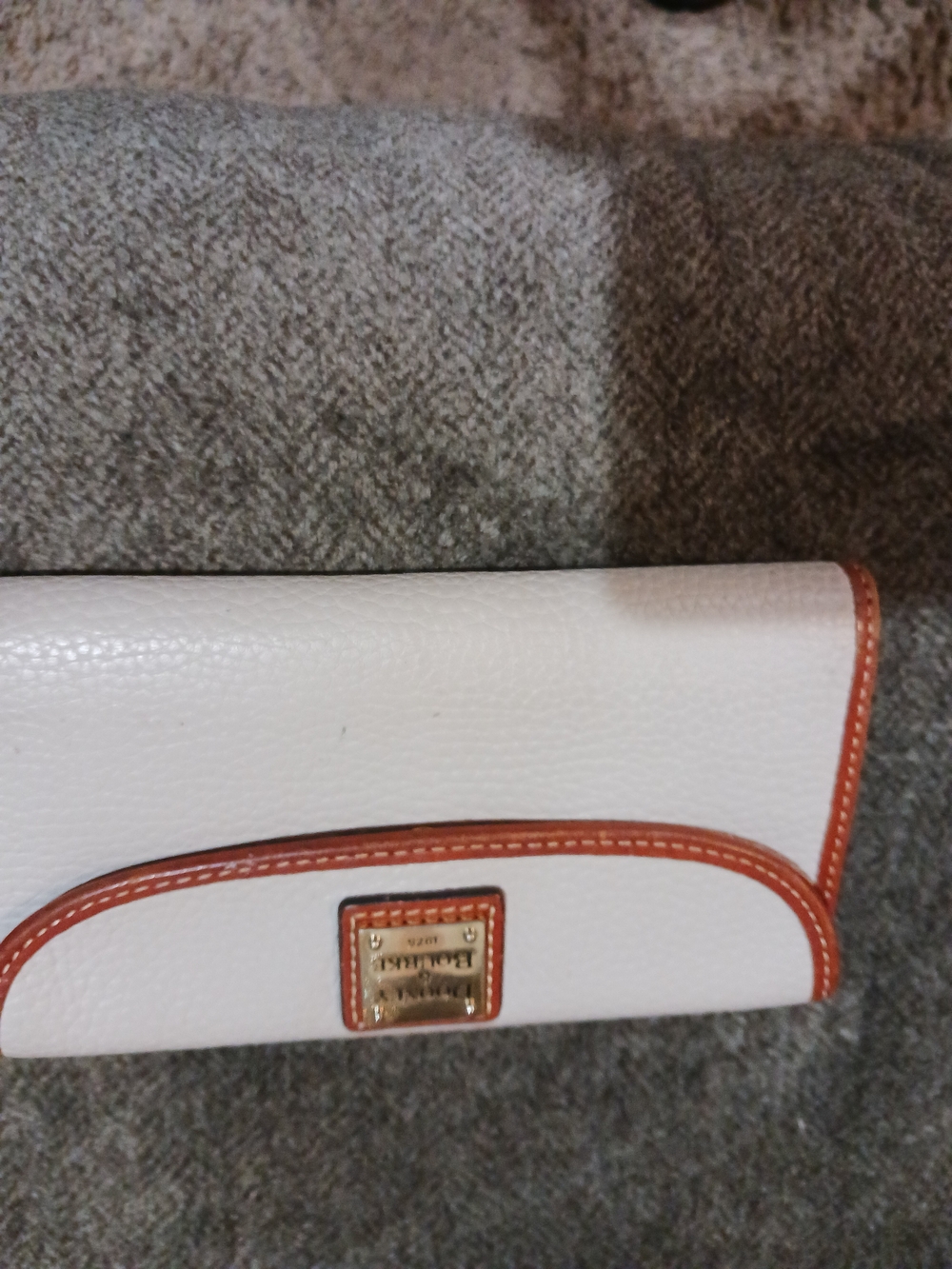 White and Tan Leather Continental Wallet with Gold Accent